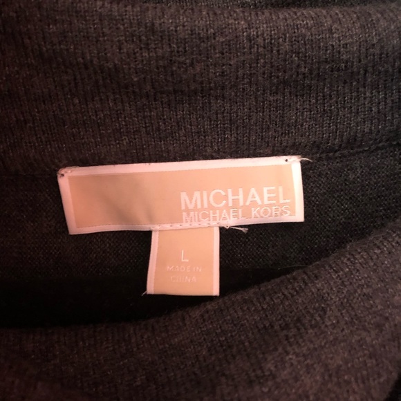 Michael Kors Sweater - Picture 3 of 8